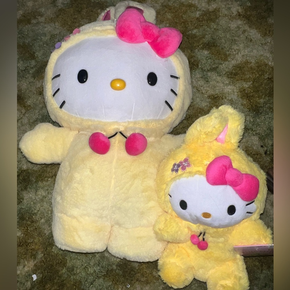 Hello Kitty easter bunny greeter and stepper